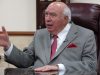 J3NE4D Ohio, USA. 19th Apr, 2017. Robert Murray, the 77-year-old founder and CEO of Murray Energy Corporation, talks in his office in St. Clairsville in Ohio, United States, 19 April 2017. The coal industry in the state has set its hopes on president Donald Trump and fracking. Photo: Andreas Hoenig/dpa/Alamy Live News