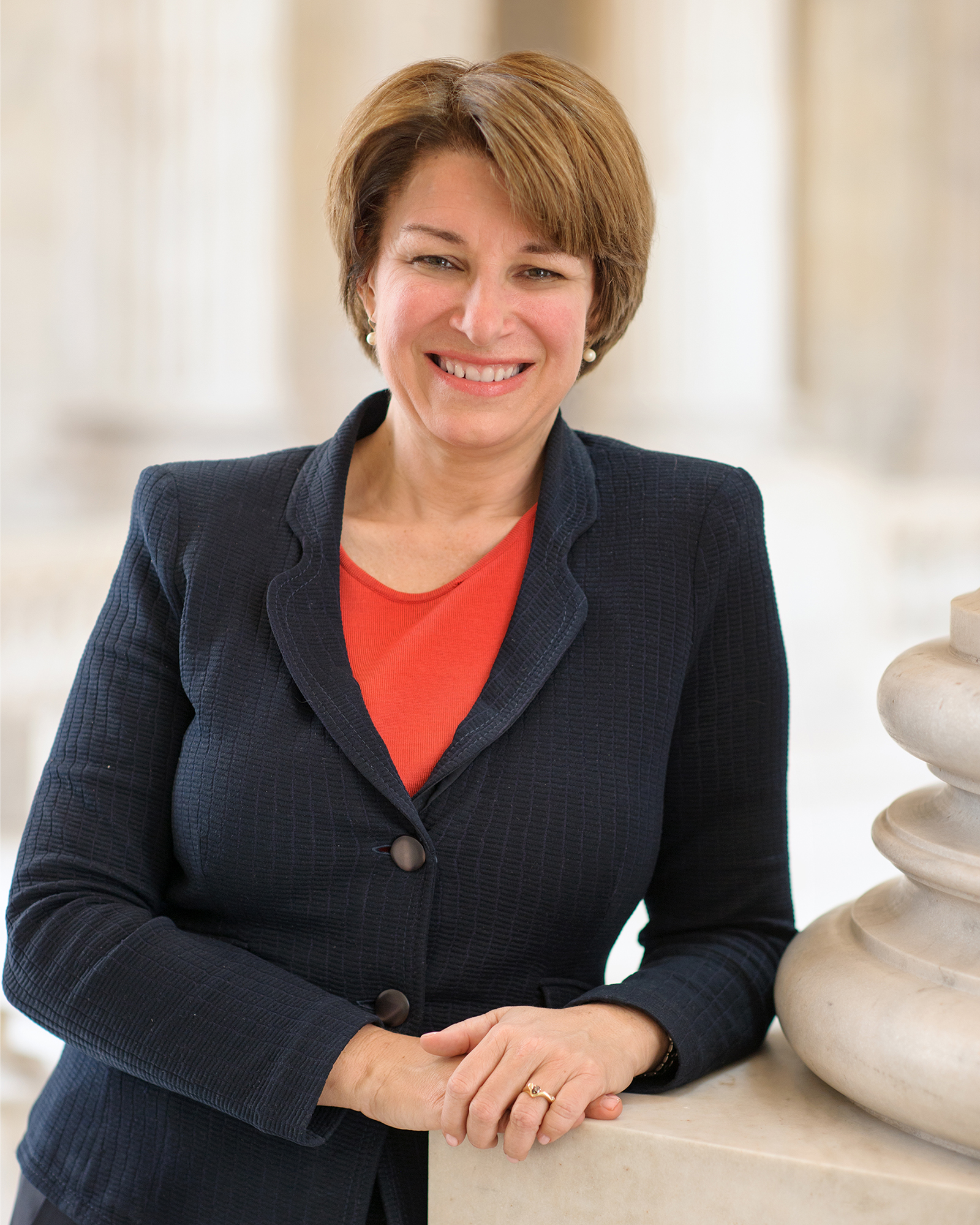 Official photo of Minnesota Sen. Amy Klobuchar.