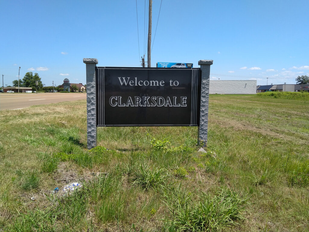 The "Welcome to Clarksdale" sign located on Mississippi Highway 161