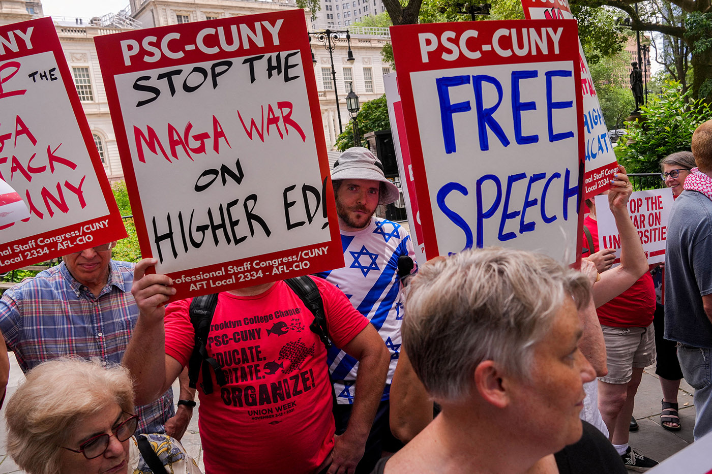 Teaching unions rally ahead of Congressional Committee testimony