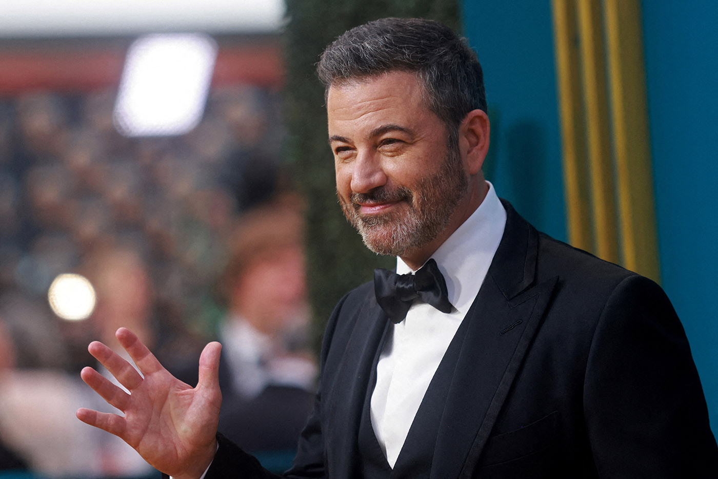 Jimmy Kimmel arrives at the 74th Primetime Emmy Awards